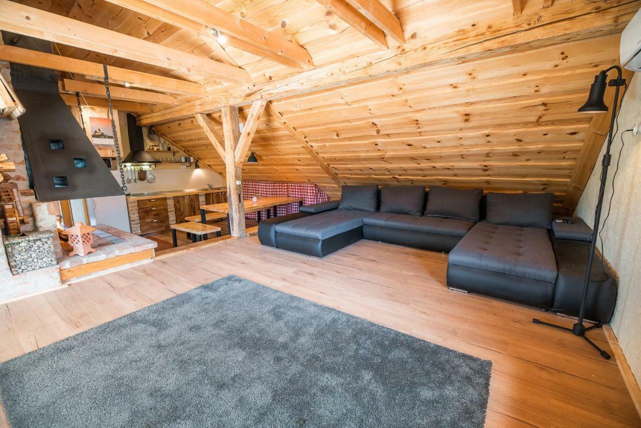 Apartment With Sauna Pr' Geci Dobova Екстериор снимка